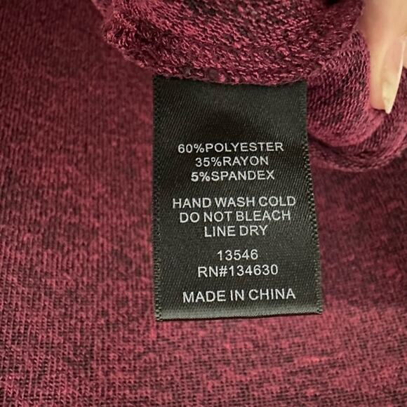 XS ANTHROPOLOGIE Sunday in Brooklyn Twist Front Top, V-Neck, Maroon, Boho - Picture 11 of 11